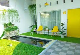 Advertisers tips mempercantik tampilan desain rumah minimalis sebenarnya tidak sebatas bagian interiornya saja, salah satunya model lampu teras rumah. Simak 9 Model Teras Rumah Kekinian Yang Minimalis Dan Sederhana Pinhome