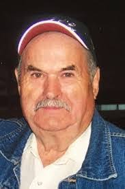 Darold Lewis's Instagram, Twitter & Facebook