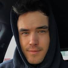 Dylan McBeth (@McBethTweets)