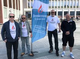 Trump feared democrats would replace biden with. Politikk Narvik Det Kontroversielle Partiet Demokratene Holdt Valgkamp I Narvik