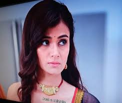 This one is now irritating me ,her nonsense of getting savi married is  getting out of hand🙄