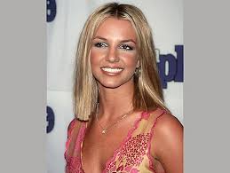 Singer said that she was 'embarrassed by the light' in which framing britney spears cast her. Britney Spears Vom Sussen Teenie Zur Skandalnudel Express De