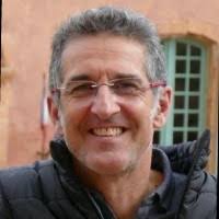 100+ "Fred Navarro" profiles