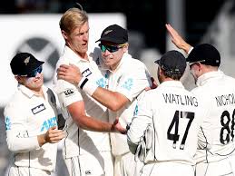 This is the official channel of new zealand cricket and home of blackcaps and white ferns highlights. Selandia Baru Vs Pakistan Tes Ke 2 Hari 1 Kyle Jamieson Membawa Lima Untuk Menumpulkan Pertarungan 93 Azhar Ali