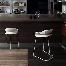 Kristalia Bcn Lacquer Color Slide H 50 Nel 2021 Sgabelli Cucina Sgabelli Sgabelli Da Bar
