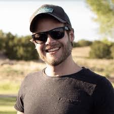 Cole Eason's Instagram, Twitter & Facebook