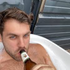 Ryan Johnstone (@ryan__johnstone)