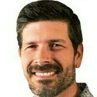 Bradley Sacks's Instagram, Twitter & Facebook