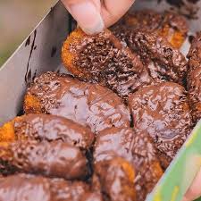 Dalam bahasa indonesia, ube kurang lebih merujuk pada ubi ungu, namun memliki cita rasa. 5 Makanan Dan Minuman Ringan Viral Di Tahun 2019 Beauty Journal