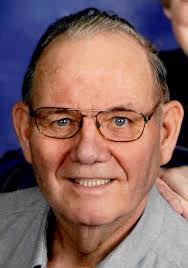 Lisa Bertke's Instagram, Twitter & Facebook