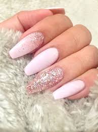 Light Pink Coffin Nails With Rose Gold Glitter Inlove Gelnails Light Pink Acrylic Nails Nails Design With Rhinestones Pretty Nail Designs Acrylics