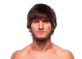 Monique Sarah (@MoniqueYip)