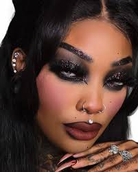 Evening everyone! I hope everyone is well! I'm looking for a makeup artist  who is available