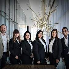 Tranen recommends always trying on your interview clothes before the day of the interview to prevent any possible wardrobe malfunctions. Dress Code Policy