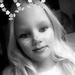 Amanda Laitinen's Instagram, Twitter & Facebook