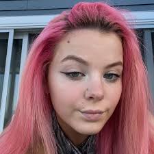 Stream Alyssa Hills music