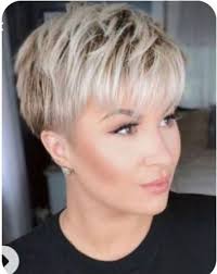 Épinglé par Cindy Orr sur hair en 2025