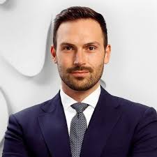 Thank you to Judge Paul Huck, my co-clerks, and everyone else with the  Southern District of Florida for an unforgettable year in Miami.