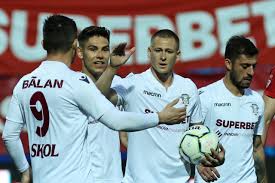 Aici gasesti cele mai noi stiri, comentarii si analize din lumea sportului romanesc si international. Rapid BucureÈ™ti Cu Un Pas Mai Aproape De Promovare DupÄƒ O NouÄƒ Victorie In Play Off Ul Ligii 2 Spotmedia Ro