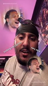 Danny Hanson Good Morning Pineapple