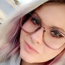 Beverly McKenzie (bevmckenzie)