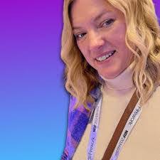 Ursula Ringham's Instagram, Twitter & Facebook