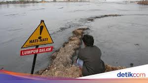 Akhirnya aku menikmati kehangatan punya muki dan aku masih memeluk badan muki. Pemerintah Mau Lapindo Bayar Utang Tunai Bukan Aset