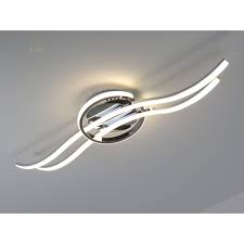 Struttura in metallo verniciato nero con sfera in vetro che permette la giusta diffusione della luce. Sivori Cr Lampadario Plafoniera Soffitto Design Moderno Led Diamantlux