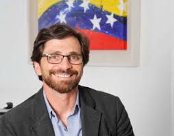 José Tomás Carrillo-Batalla