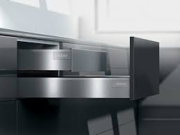 Wide range of heights, lengths and optional accessories. Tandembox Intivo Blum