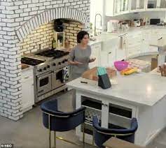 Selena Gomez Teases New Cooking Show For Hbo Max Freestanding Kitchen Classic White Kitchen Kitchen Interior