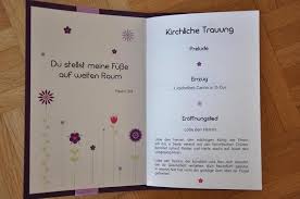 Vorlagen zum selbst gestalten bei meinekarten.de. Vorlage Kirchenheft Hochzeit Einzigartig Kirchenheft Schriftart Wedding Pinterest Lecrachin Net