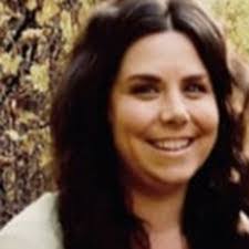 Sarah Slate's Instagram, Twitter & Facebook