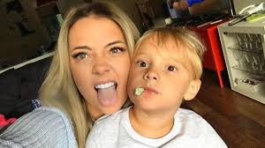 La madre del hijo de Neymar vive en Barcelona