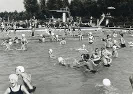 Pin Van Nennie De Ruiter Op H Oosterhuis Zwembad Zwembaden Pekela Groningen