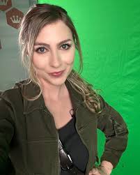 halfway to #halloween 🎃🖤