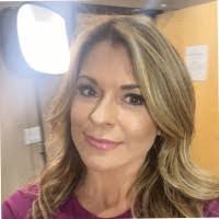 Elisa Fuller's Instagram, Twitter & Facebook