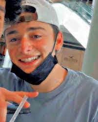 Noah Quick's Instagram, Twitter & Facebook