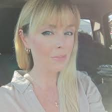 Dennis Oney's Instagram, Twitter & Facebook