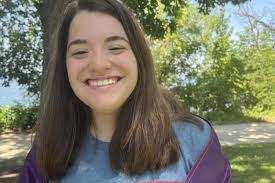 Danielle Hassinger's Instagram, Twitter & Facebook