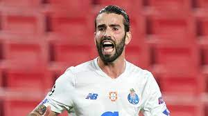 Er ist 28 jahre alt und seine staatsbürgerschaft ist portugal. Porto Must Be Proud Despite Champions League Exit Oliveira