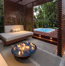 2 a front deck for a small house. 25 Amazing Ideas For Creating An Outdoor Deck For Entertaining