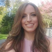 Mandi Ramsey's Instagram, Twitter & Facebook