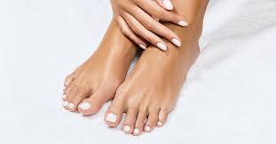 Comment permettre une croissance plus rapide de nos ongles ? Mode D Emploi D Une Pedicure Parfaite En 8 Etapes Elle Be