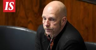 Sheikki Laakso 612-kulkueesta: ”Perun osallistumiseni” 👉  https://www.is.fi/politiikka/art-2000010874798.html?utm_term=Autofeed&utm_medium=Toimitus&utm_campaign=is_echo&utm_source=Facebook#Echobox=1733156231