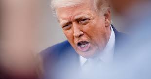 Photo Trump annonce une ?réduction graduelle? de ses opérations ...