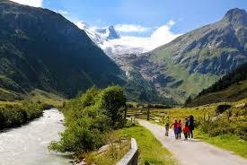 Der ausgangspunkt für die familienfreundlichen wanderung zur johannishütte ist der parkplatz wiese. Wandern Wanderung Venedigerhaus Innergschloss 1 691m Osttirol Tourismus