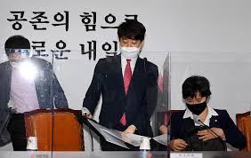 8김용민 이준석 실망…병역의혹 영상, 野 부탁으로 내린 것. Rgkipqpzqwipxm