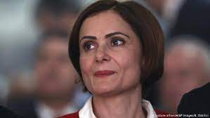 She is the republican people's party's current provincial president in istanbul. Canan Kaftancioglu Yeniden Hakim Karsisinda Turkiye Dw 06 09 2019