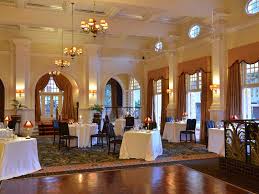 Consultez sur tripadvisor 61'380 avis de voyageurs et trouvez des conseils sur les endroits où sortir, manger et dormir à chutes victoria, matabeleland north province. Victoria Falls Hotel Victoria Falls Hotel De Luxe Victoria Falls Zimbabwe Safaris A La Carte
